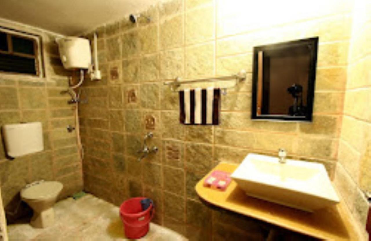 Blue Sea Beach Resort Mālvan מראה חיצוני תמונה